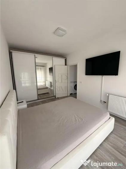 Apartament cu 2 camere decomandat în Giroc