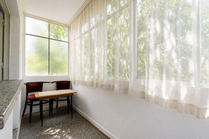 Apartament cu 3 camere decomandat în 1 Mai