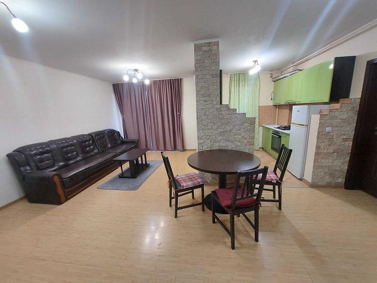 Apartament cu 3 camere decomandat în Micălaca