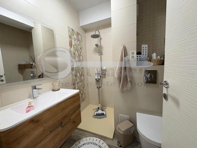 Apartament cu 3 camere decomandat, mobilat în Copou