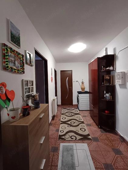 Apartament cu 2 camere decomandat în Exterior Vest