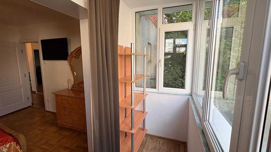 Apartament cu 2 camere decomandat în Exterior Vest