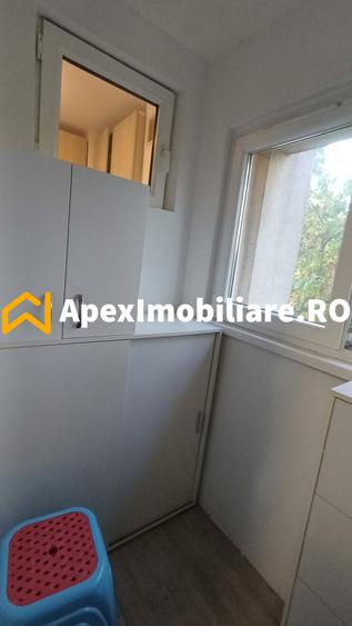 Apartament cu 2 camere decomandat, mobilat în Brâncoveanu