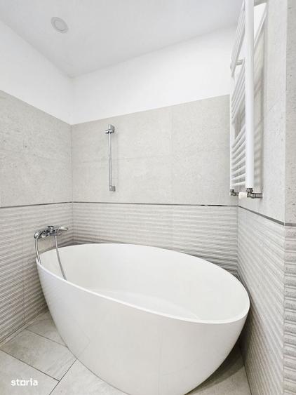 Apartament cu 3 camere semidecomandat în Militari