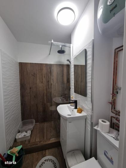 Apartament cu 2 camere decomandat în Titulescu