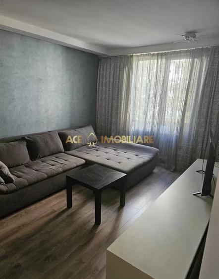 Apartament cu 3 camere semidecomandat, mobilat în Drumul Taberei