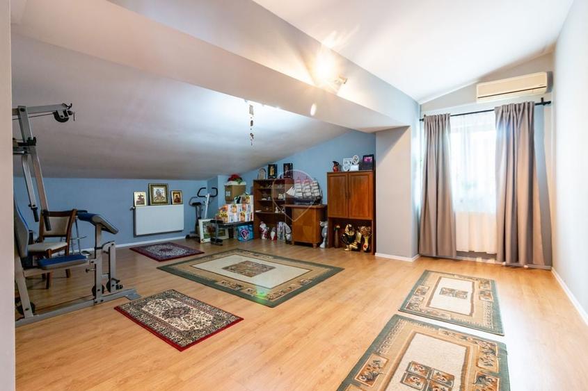 Spațiu comercial, de 461 mp, în Militari