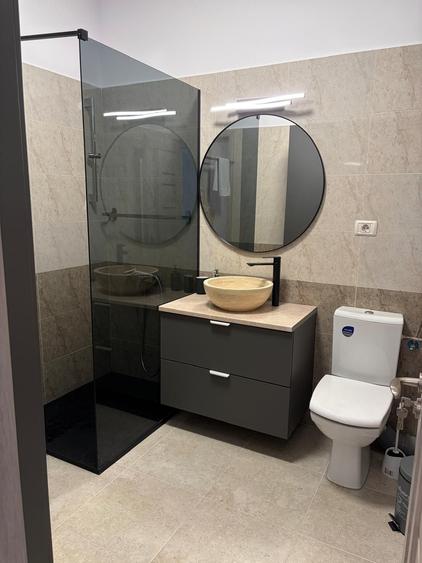 Apartament cu 2 camere decomandat în Fundeni