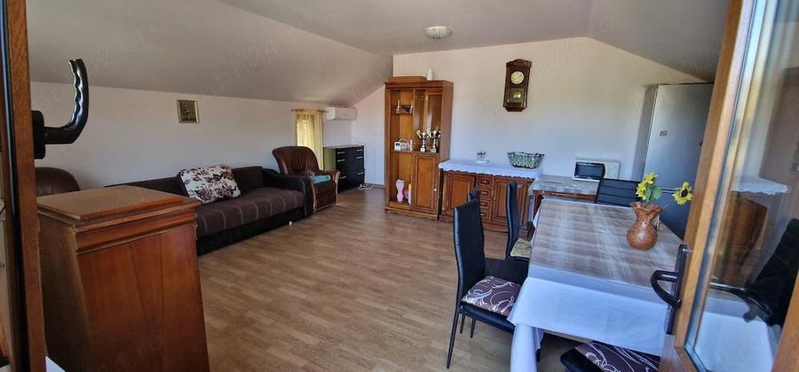Apartament cu 2 camere semidecomandat în Buziașului