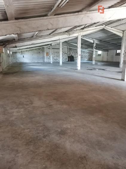 Spațiu industrial, de 750 mp, în Giarmata