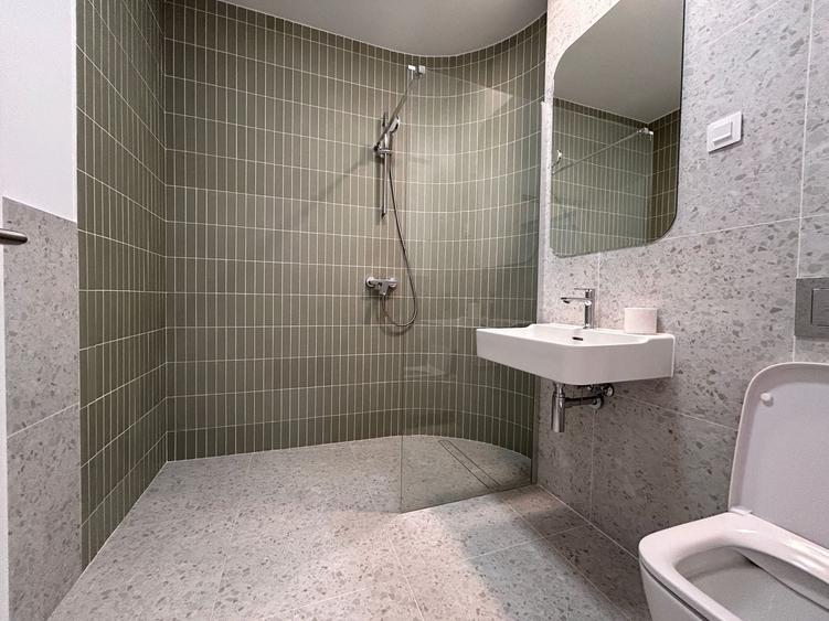 Apartament cu 2 camere semidecomandat, mobilat în Băneasa