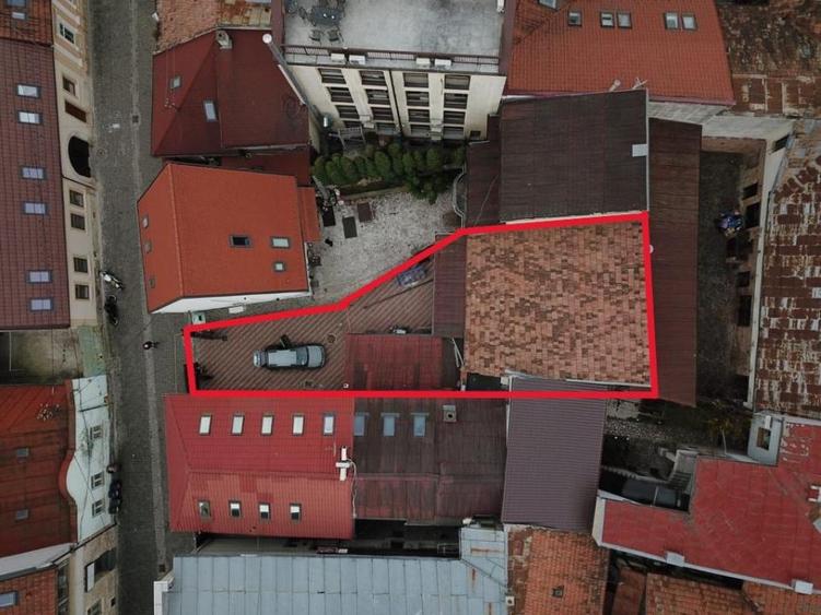 Teren Construcții intravilan de 221 mp, în Central