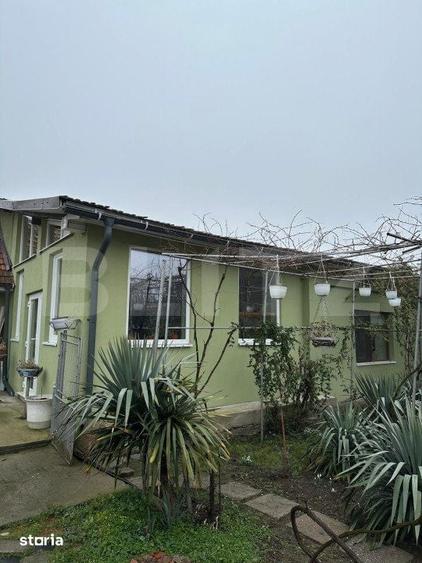 Casă cu 5 camere cu Teren 900 Mp în Șagului