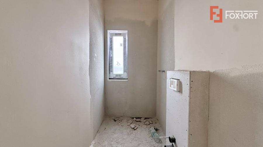 Duplex cu 3 camere cu Canalizare în Moșnița Nouă