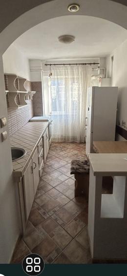 Apartament cu 2 camere decomandat în Astra