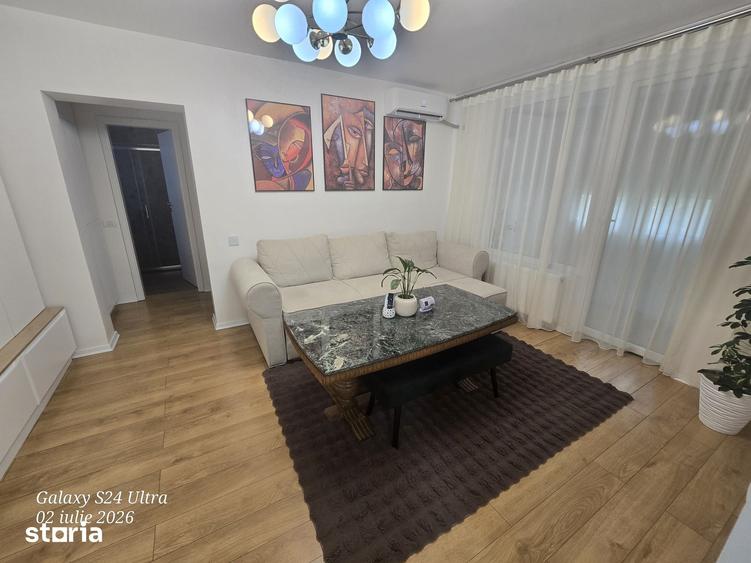 Apartament cu 3 camere în Craiovei