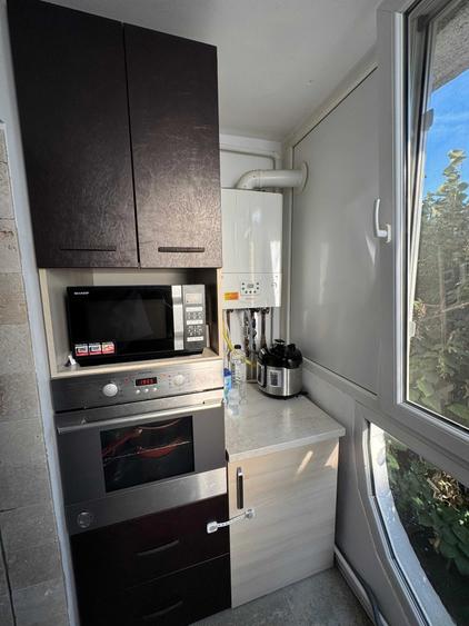 Apartament cu 3 camere decomandat în Podgoria