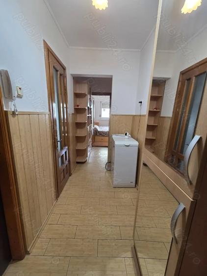 Apartament cu 2 camere decomandat în Radu Negru