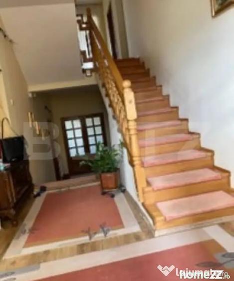 Casă cu 3 camere cu Teren 1445 Mp în Central
