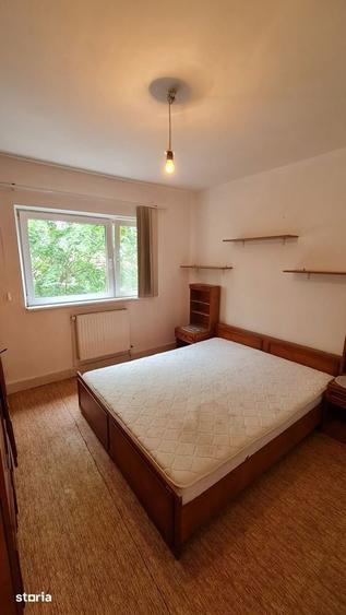 Apartament cu 2 camere decomandat în Vasile Aaron