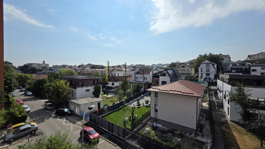Apartament cu 4 camere decomandat, mobilat în Zorilor