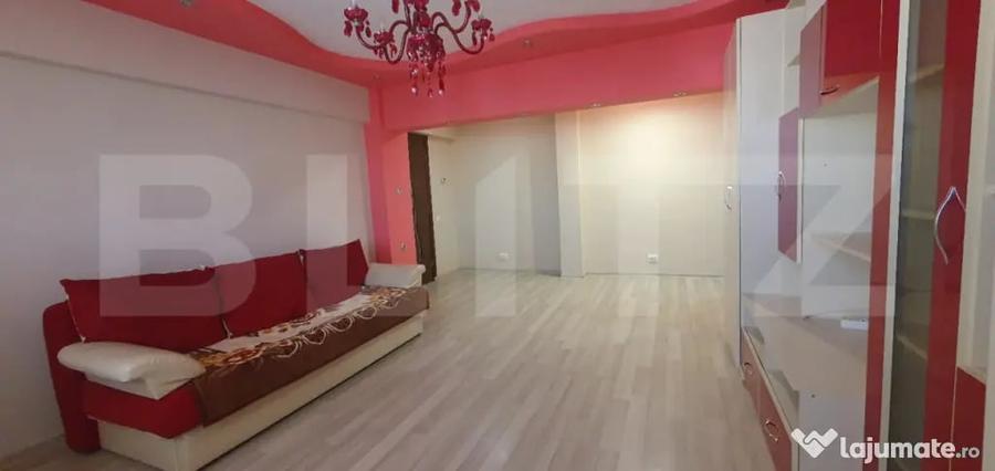 Apartament cu 2 camere semidecomandat, mobilat în Micro 16