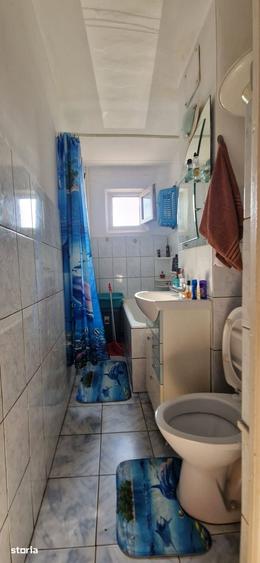 Apartament cu 3 camere semidecomandat în ICIL