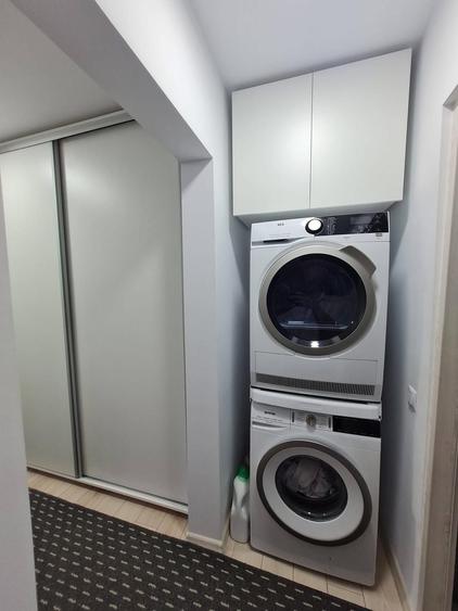 Apartament cu 3 camere decomandat în Drumul Carului