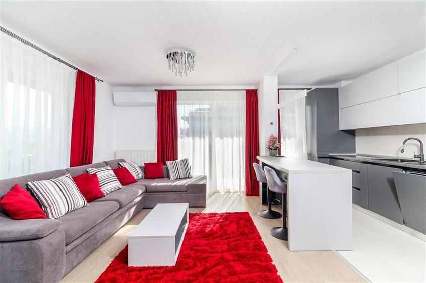 Apartament cu 3 camere semidecomandat în Gheorgheni