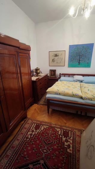 Apartament cu 3 camere semidecomandat în Rosetti