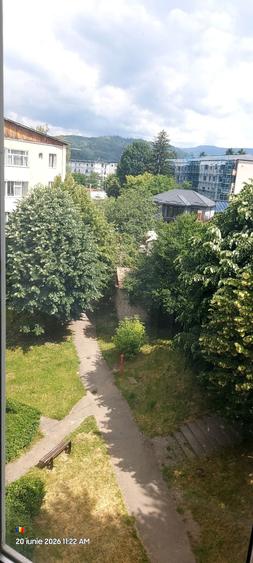 Apartament cu 2 camere decomandat în Valea Rumâneștilor