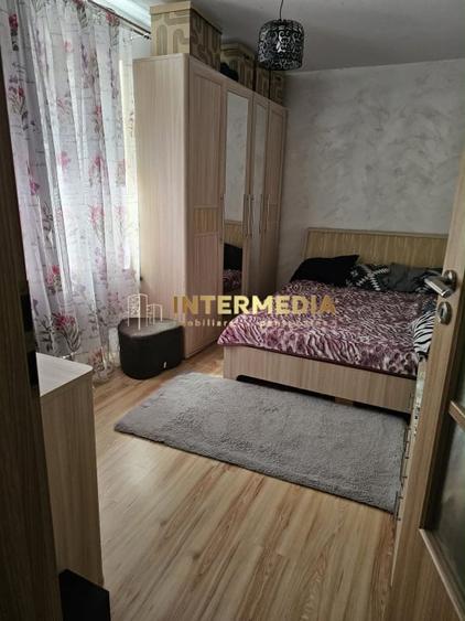 Apartament 3 camere CETATE Bulevard Etaj3 Renovat Total Mobilat Beci Parcare - 20