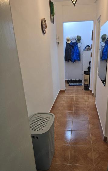 Apartament cu 2 camere semidecomandat în Hipodrom 1