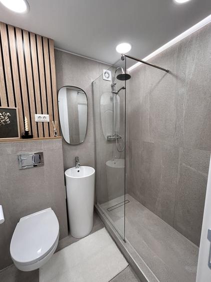 Apartament cu 2 camere decomandat în Drumul Taberei