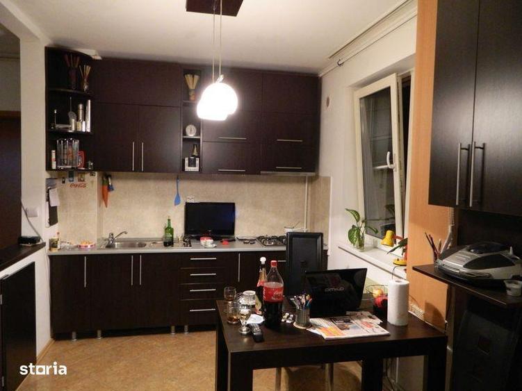 vand apartament 2 camere decomandate zona calea dumbravii - 1