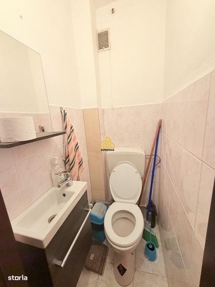 Apartament cu 4 camere decomandat în Central