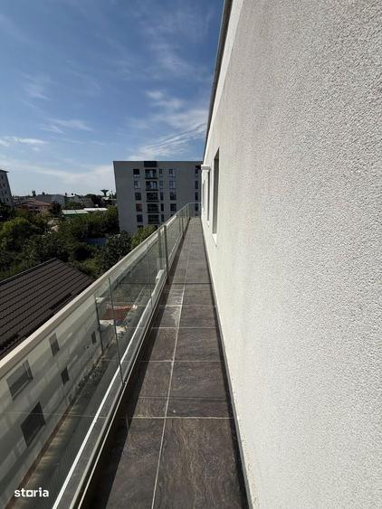 Apartament cu 3 camere decomandat în Păcii