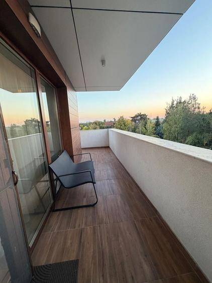 Apartament cu 2 camere decomandat în Băneasa