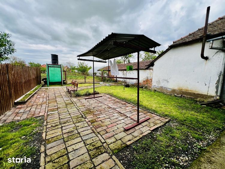Casă cu 5 camere cu Teren 1735 Mp în Liebling