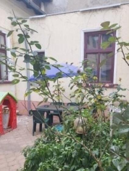Casă cu 5 camere cu Teren 40 Mp în Parcul Carol