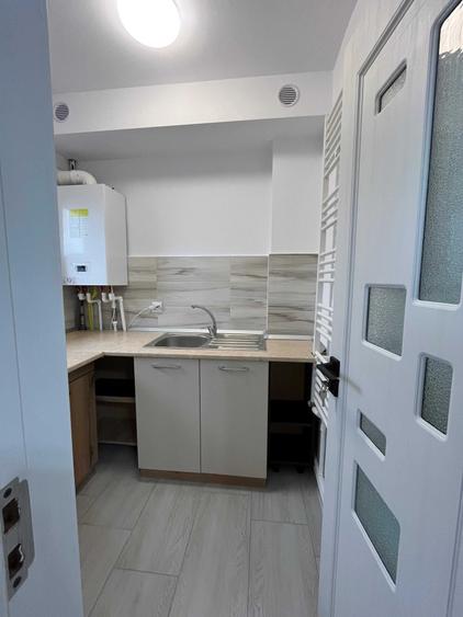 Inchiriez garsoniera COMPLET renovata, prima inchiriere - 5