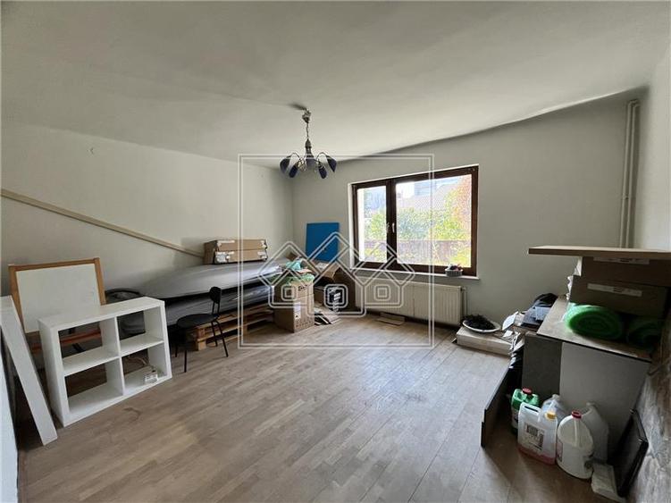 Casă individuală cu 3 camere cu Canalizare în Terezian