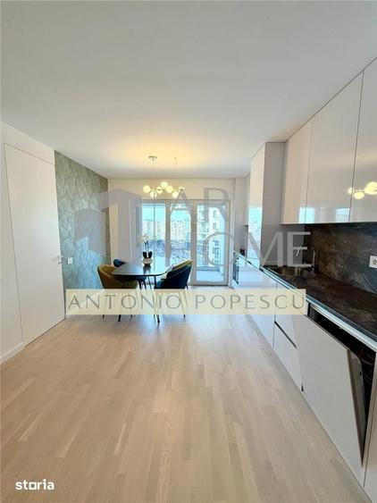 Apartament cu 4 camere, mobilat în Republicii