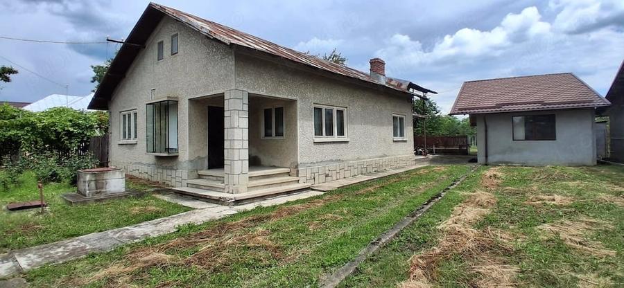 Casă cu 1 camere cu Teren 910 Mp în Central
