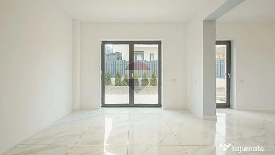 Casă cu 5 camere cu Teren 400 Mp în Bunloc