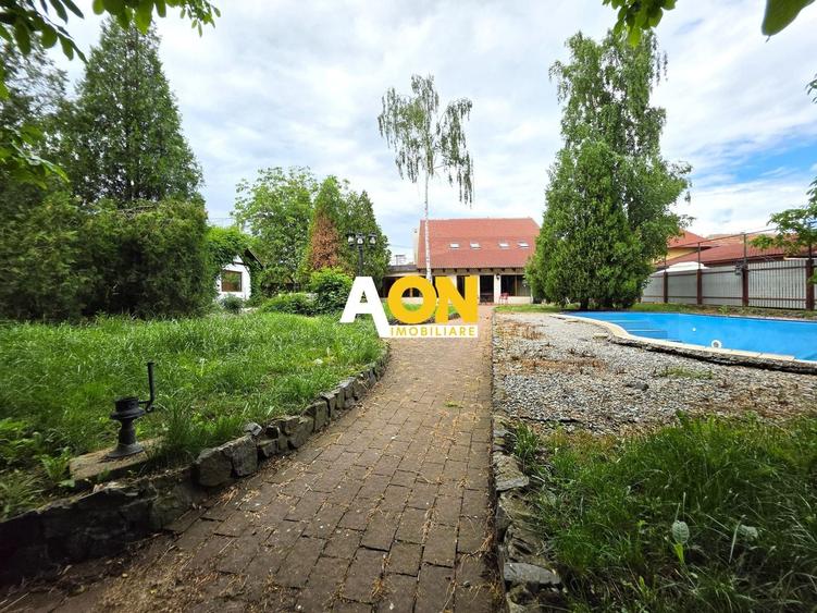 Casă individuală cu 5 camere cu Canalizare în Micești