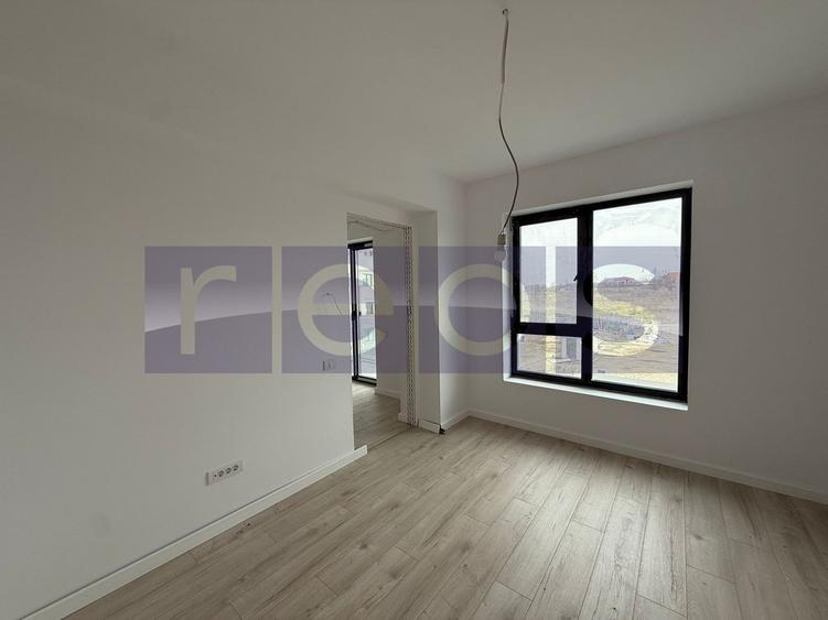 Apartament cu 2 camere semidecomandat în Sisești