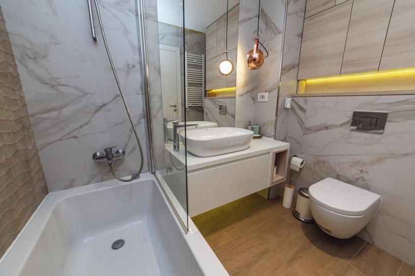 Apartament cu 3 camere decomandat în Militari