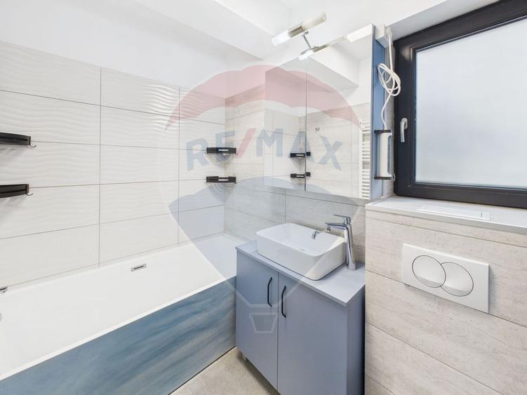 Apartament cu 3 camere decomandat, mobilat în Lujerului