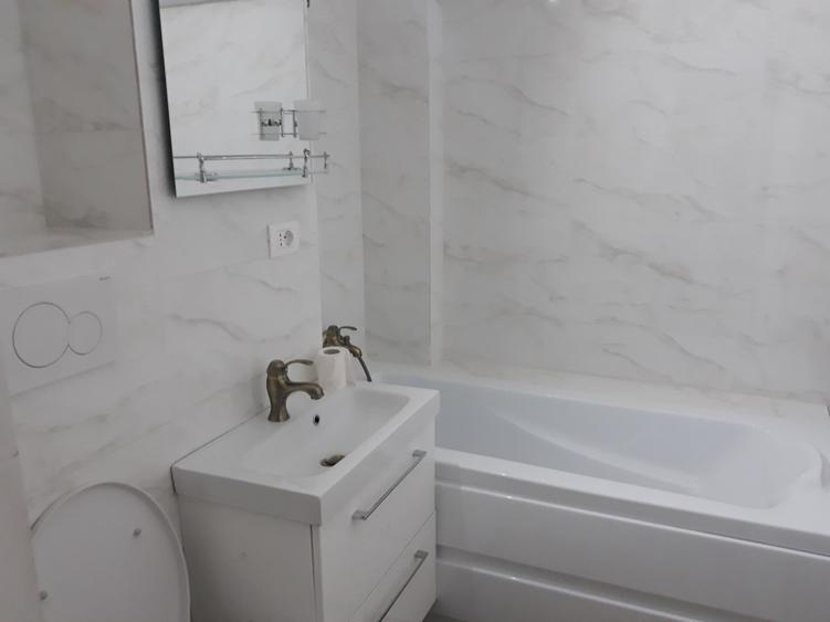 Apartament cu 2 camere decomandat în Păcurari